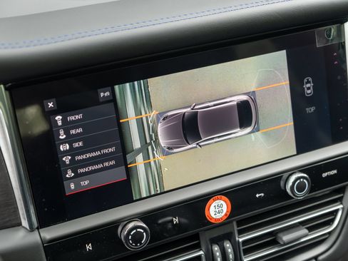 New 2026 Porsche Macan GTS AWD/4WD image 37