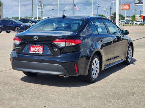 Certified 2026 Toyota Corolla LE FWD image 7