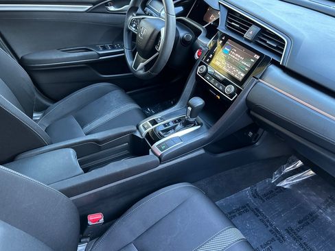 Used 2018 Honda Civic EX image 15