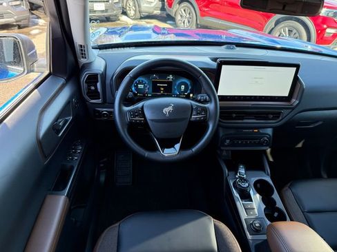 Used 2025 Ford Bronco Sport Outer Banks w/ Outer Banks Tech Package+ image 6