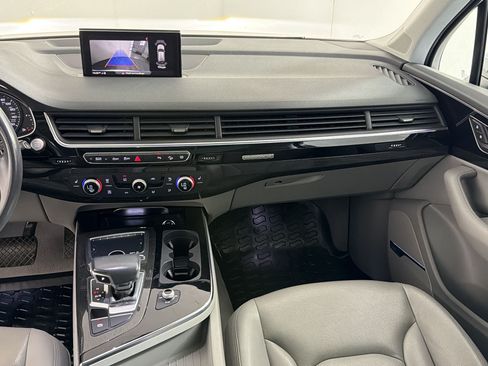 Used 2018 Audi Q7 3.0T Premium Plus w/ Premium Plus Package AWD/4WD image 29