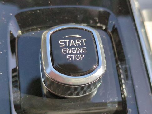 New 2026 Volvo XC60 T8 Ultra w/ Protection Package Premier image 25