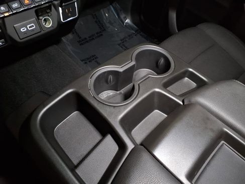 Used 2025 GMC Sierra 1500 Pro w/ Pro Value Package image 19