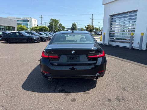 Used 2023 BMW 330i xDrive Sedan w/ Premium Package AWD/4WD image 4