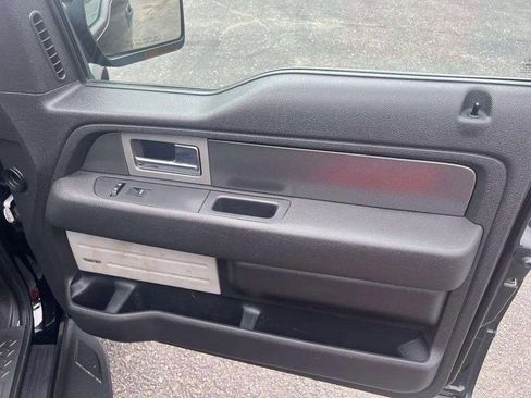 Used 2011 Ford F150 Raptor w/ Raptor Luxury Pkg image 19