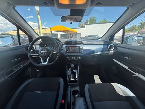 Used 2025 Nissan Versa SV FWD image 30