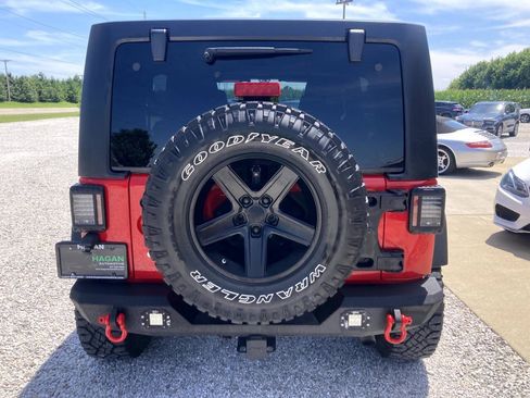 Used 2015 Jeep Wrangler Unlimited Sport w/ Quick Order Package 24S AWD/4WD image 6