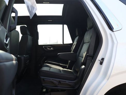 Used 2022 Chevrolet Tahoe High Country image 42