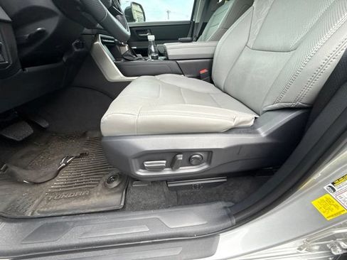 Used 2024 Toyota Tundra Limited AWD/4WD image 16