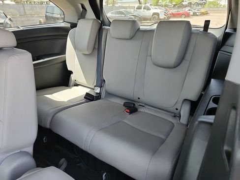 Used 2021 Honda Odyssey Touring image 10