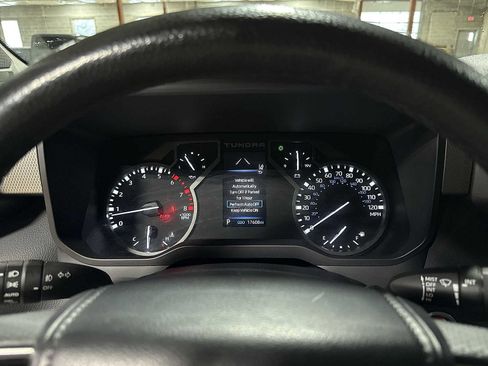 Used 2022 Toyota Tundra Limited image 36