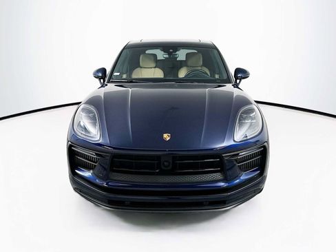 Certified 2023 Porsche Macan S AWD/4WD image 6
