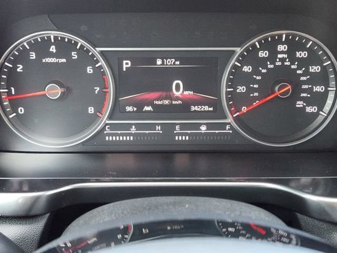 Certified 2023 Kia Sorento LX FWD image 16