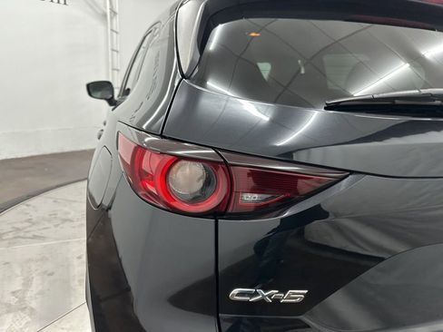 Used 2019 MAZDA CX-5 Touring image 29