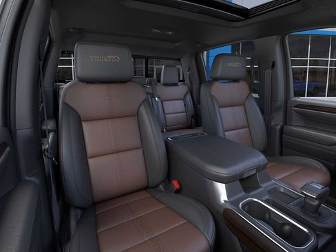 New 2026 Chevrolet Silverado 1500 High Country w/ High Country Premium Package AWD/4WD image 16