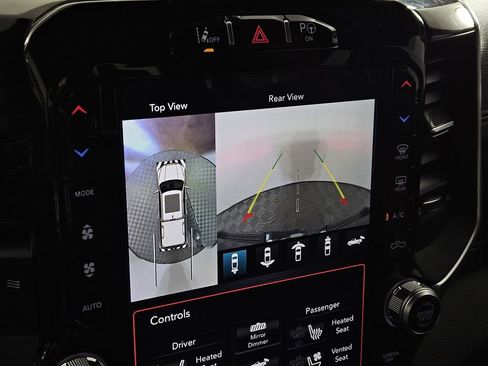 Used 2021 RAM 1500 Laramie image 9