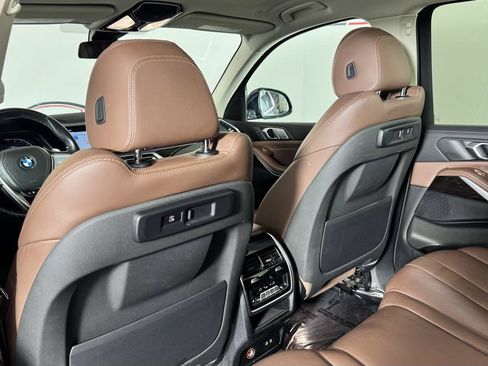 Used 2020 BMW X7 xDrive40i w/ Cold Weather Package AWD/4WD image 33