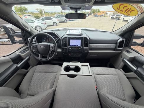 Used 2022 Ford F250 XLT AWD/4WD image 22