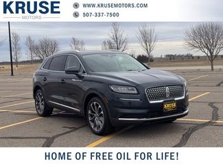 Used 2022 Lincoln Nautilus Reserve video 1