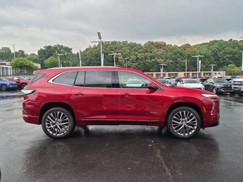 New 2026 Buick Enclave Avenir w/ Super Cruise Package AWD/4WD image 4