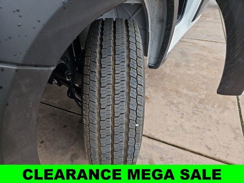 New 2024 RAM ProMaster 3500 w/ Convenience Group image 33