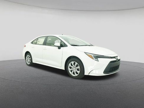 New 2026 Toyota Corolla LE image 29