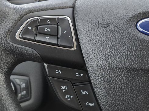 Used 2017 Ford Escape SE FWD image 19