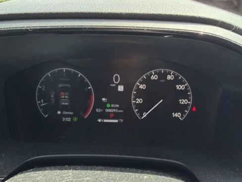 Used 2024 Honda CR-V EX-L image 11