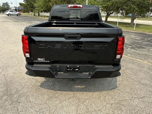 Certified 2024 Chevrolet Colorado LT w/ LT Convenience Package AWD/4WD image 21