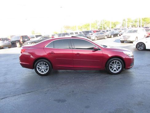 Used 2014 Chevrolet Malibu LT image 4