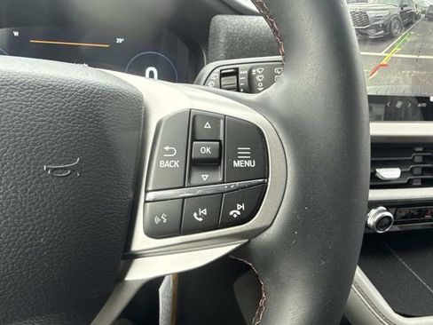 New 2026 Ford Explorer Active w/ Active Comfort Package image 15