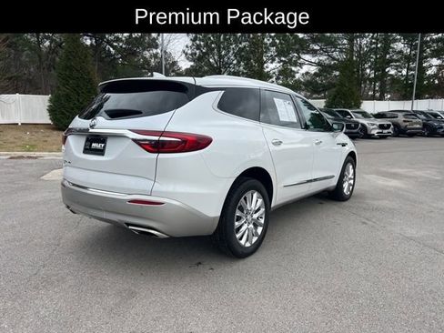Used 2021 Buick Enclave Premium w/ Surround and Sites Package image 8