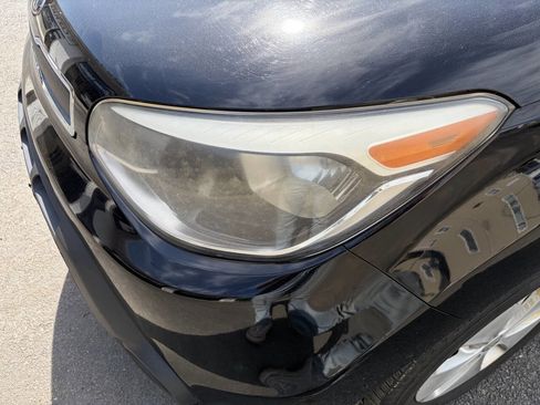 Used 2014 Kia Soul FWD image 6