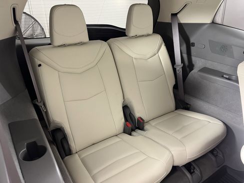 Used 2023 Cadillac XT6 Premium Luxury w/ Technology Package image 55