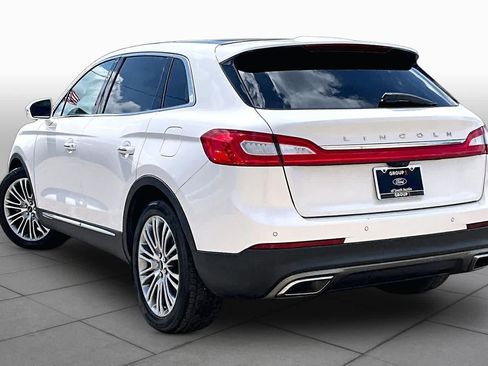 Used 2016 Lincoln MKX Reserve FWD image 12