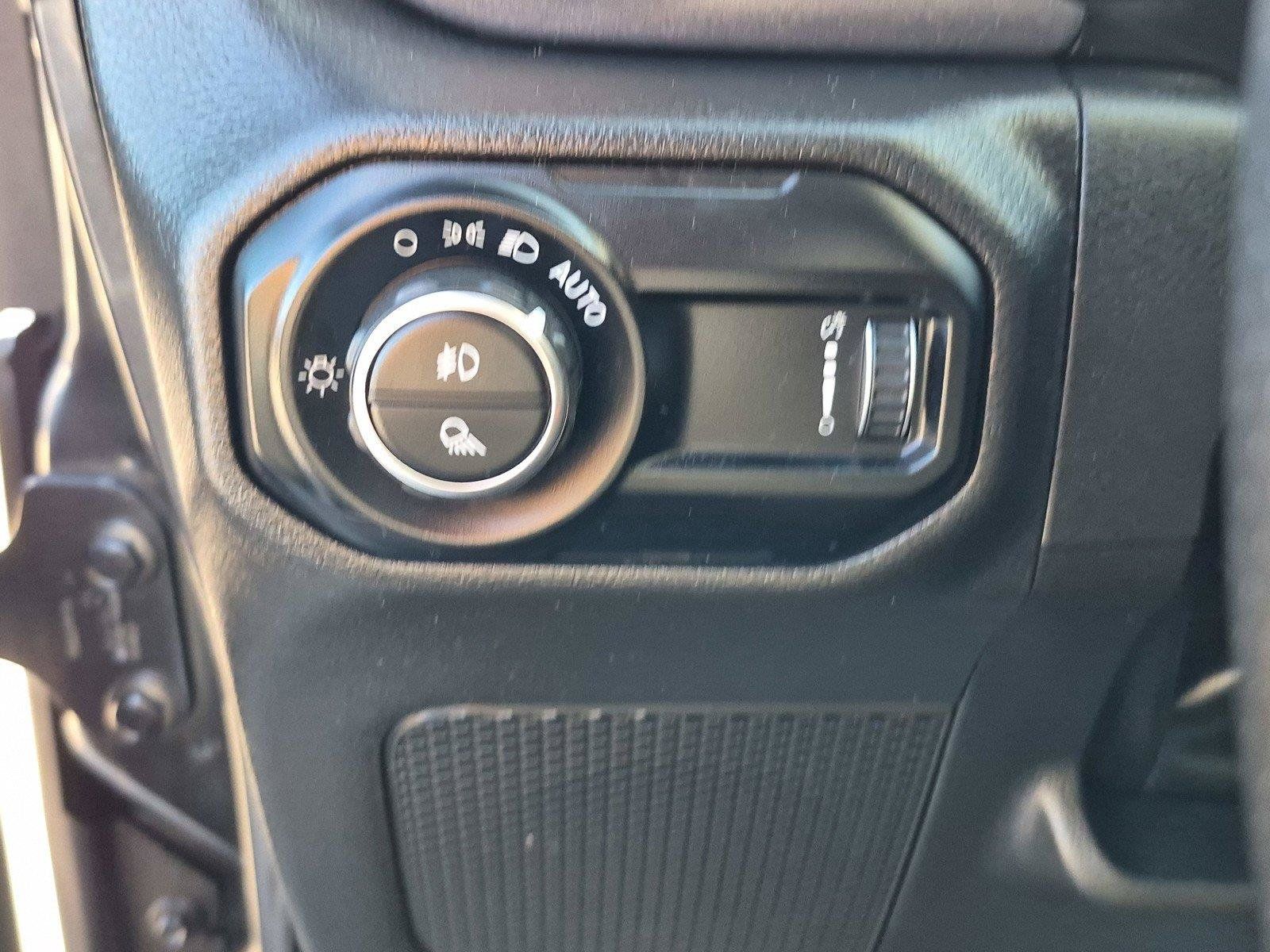 Used 2023 Jeep Gladiator Mojave w/ Trailer Tow Package AWD/4WD image 21