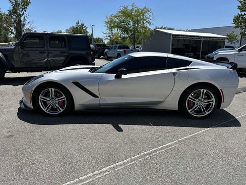 Used 2014 Chevrolet Corvette Stingray Coupe RWD image 3