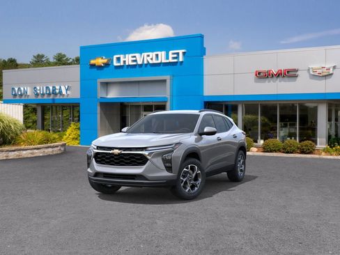 New 2026 Chevrolet Trax LT w/ LT Convenience Package image 8