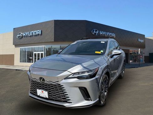 Used 2023 Lexus RX 350 Premium w/ Accessory Package (K3) AWD/4WD image 4