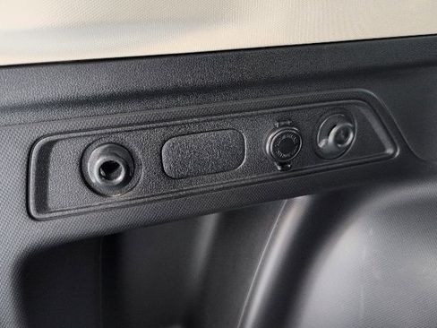 Used 2021 Subaru Forester Sport image 32