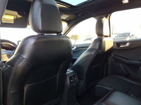 Used 2024 Ford Escape ST-Line w/ Tech Pack #1 image 18