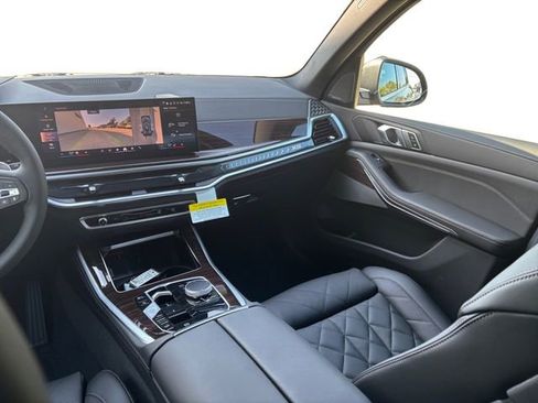 Used 2026 BMW X5 xDrive40i image 27