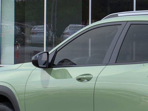 New 2026 Chevrolet Trax ACTIV FWD image 12