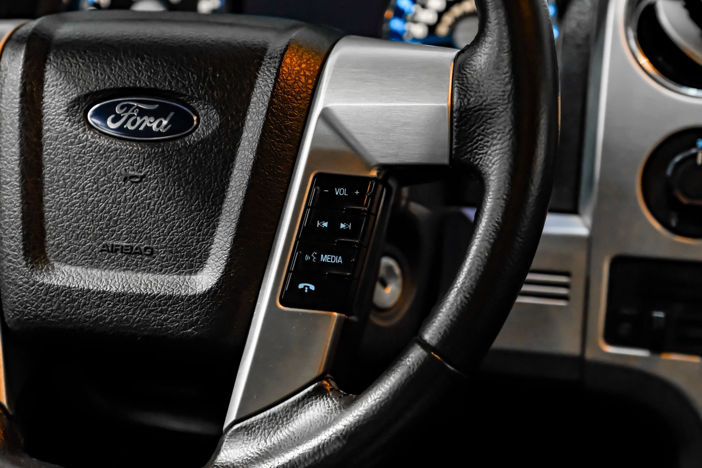 Used 2014 Ford F150 Platinum AWD/4WD image 18