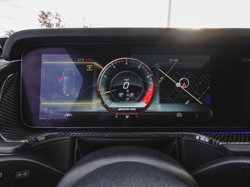 Used 2024 Mercedes-Benz G 63 AMG 4MATIC image 16