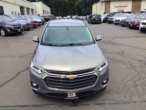 Used 2019 Chevrolet Traverse LT AWD/4WD image 5