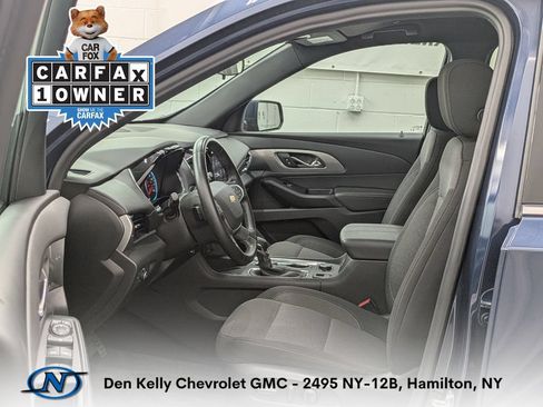 Used 2023 Chevrolet Traverse LT w/ LPO, Floor Liner Package AWD/4WD image 3