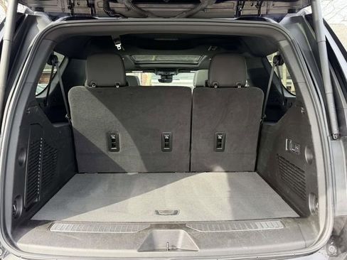 Certified 2024 Chevrolet Suburban Premier image 7