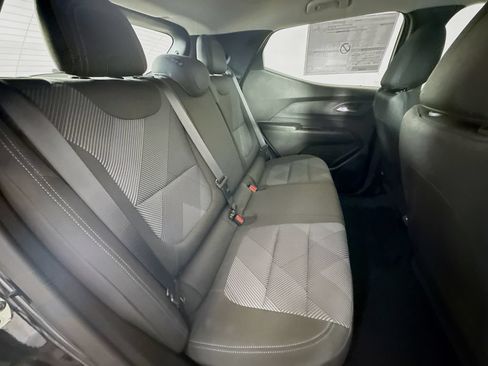 New 2027 Chevrolet Bolt LT w/ Comfort Package FWD image 28