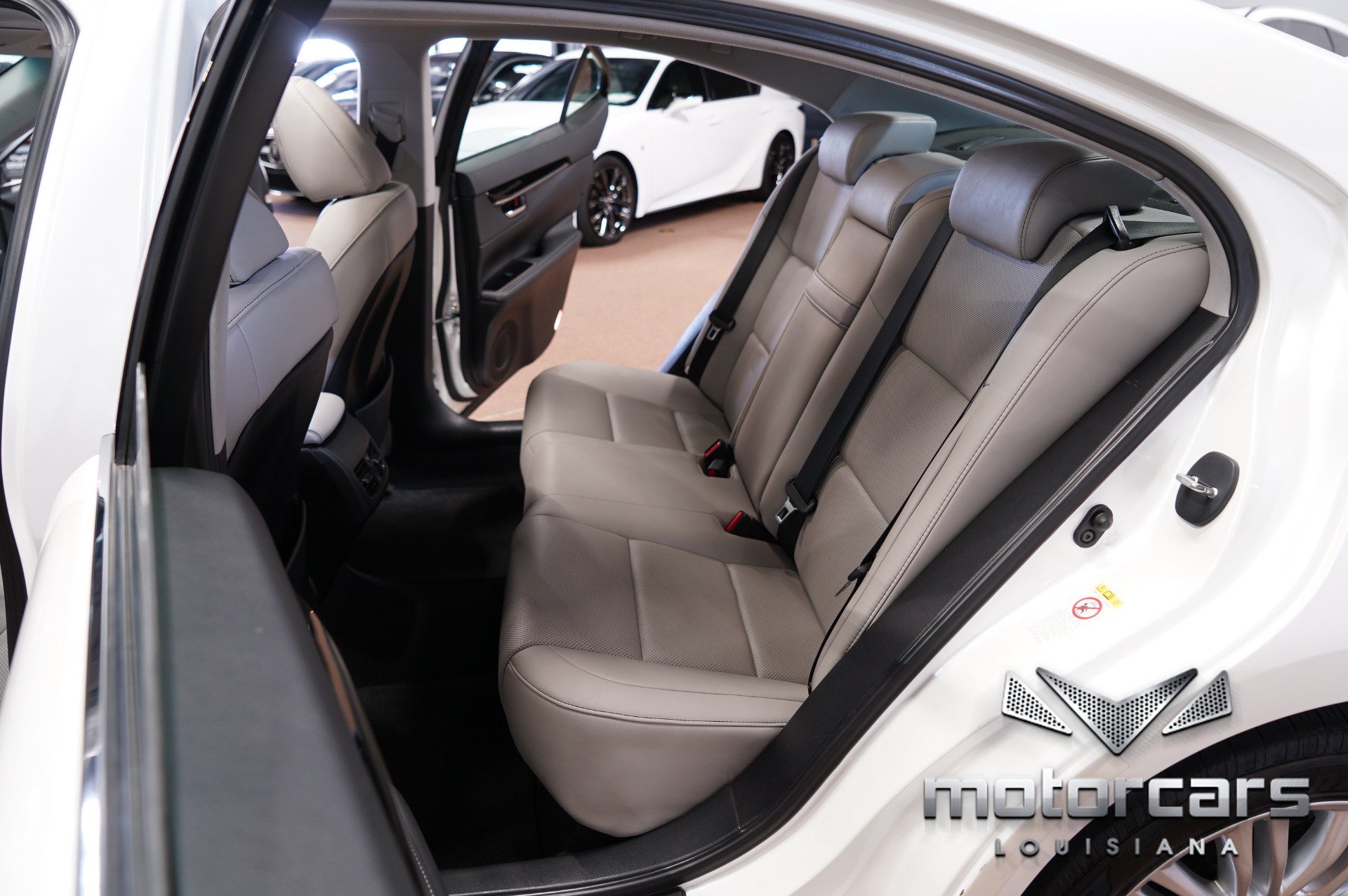 Used 2016 Lexus ES 350 w/ Accessory Package FWD image 37
